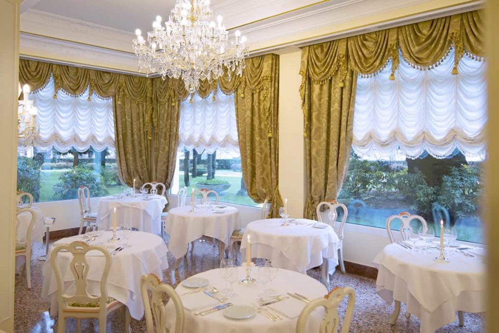 8-restaurant-venezia-hotel-due-torri